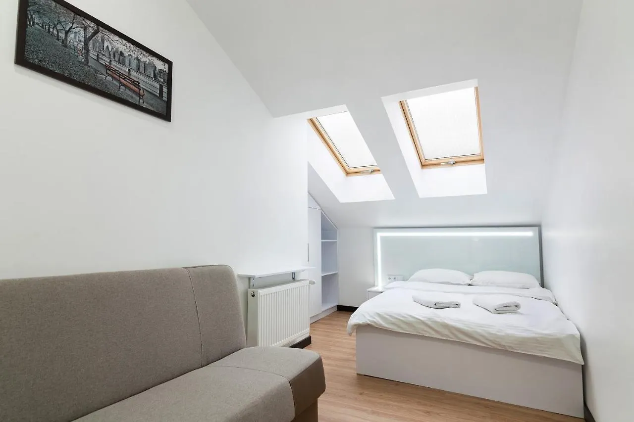 Leogrand Apartment On Doroshenka 38 Lviv