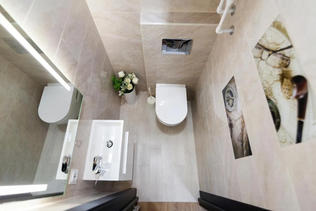 Leogrand Apartment On Doroshenka 38 Lviv Ukrajna